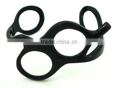 STAINLESS STEEL SCISSOR BRACELET