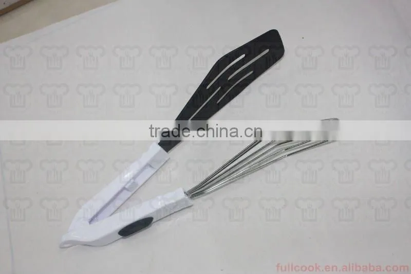 Multifuctional plastic food tong