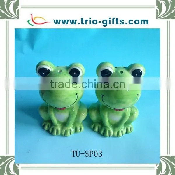 ceramic turtle salt and pepper set holder