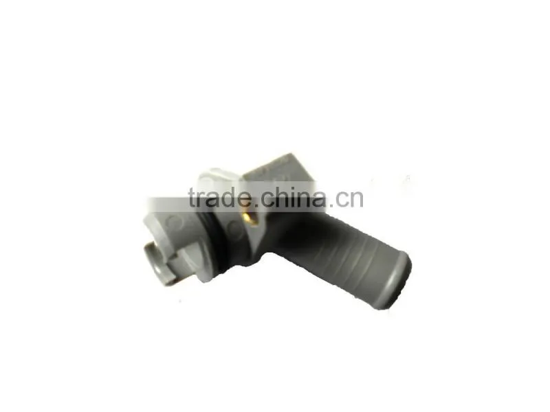 Oil-cooling connecting pipe JMC Transit V348 oil cooler connection pipe JMC light truck auto spare parts