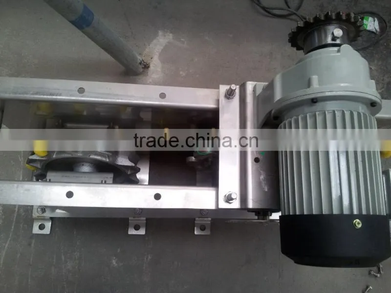 Cow dung drying floor cleaning machine
