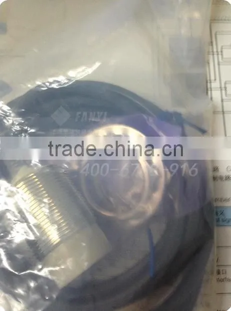 Omron E2E-X18ME1-Z proximity switch