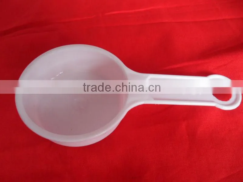Plastic neasuring spoon set