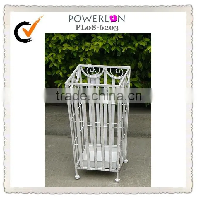 Antique Iron Round Umbrella Display Stand