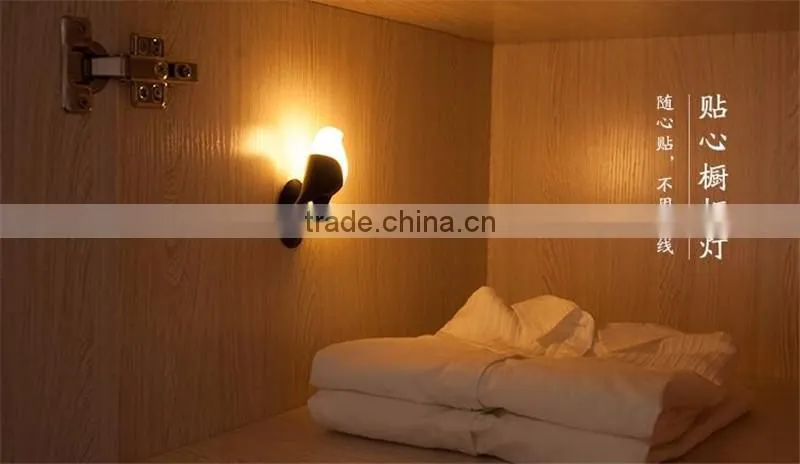 The entrance of night light Intelligent human body inductive sensor lamp Magnetic suction air lamp Mobile aisle cabinet night li