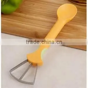 2015 New Arrival Smart kitchen Tool Melon Seeder and Slicer