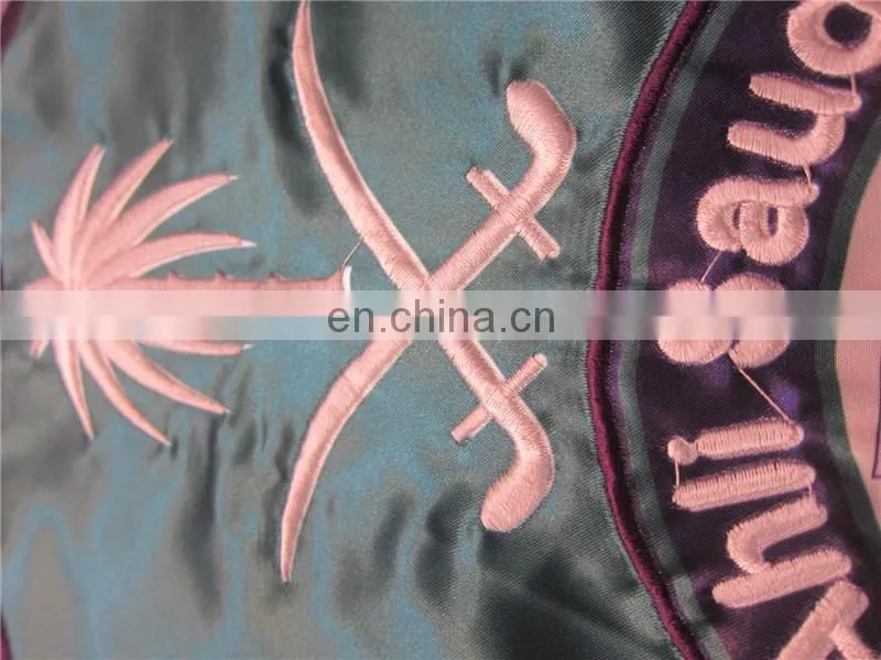 Custom flying football club pennants flag in guangzhou factory