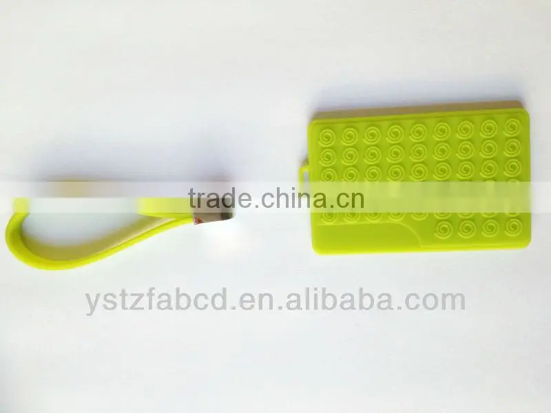Silicone Luggage Tag with heart shape design