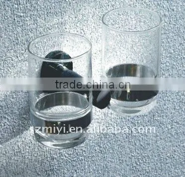 Bathroom double glass holder