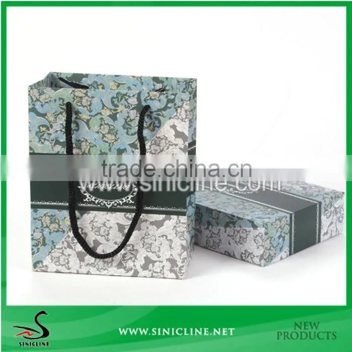 Sinicline High Quality Design Printed Paper Lady Shopping Bag With String