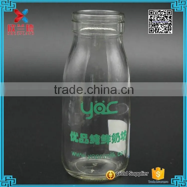 250ml glass milk pudding juice bottle jar with transparent plastic cap and logo screw printing