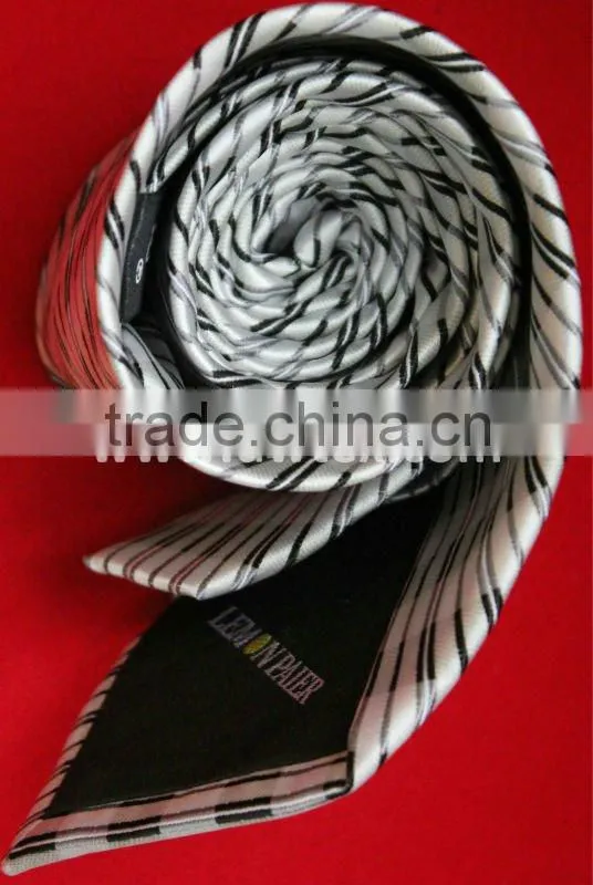 Black and white fashion silk tie for man