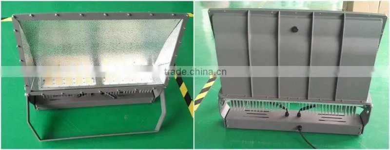 Top quality 7 years warranty led high mast light 130LM/W UL DLC 600 watt led flood light