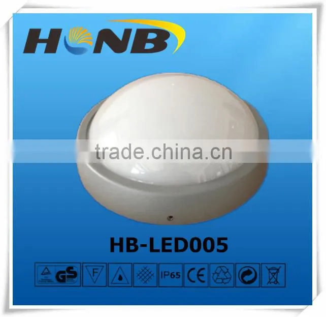 IP65 E27 6W-15W outdoor LED bulkhead light fitting