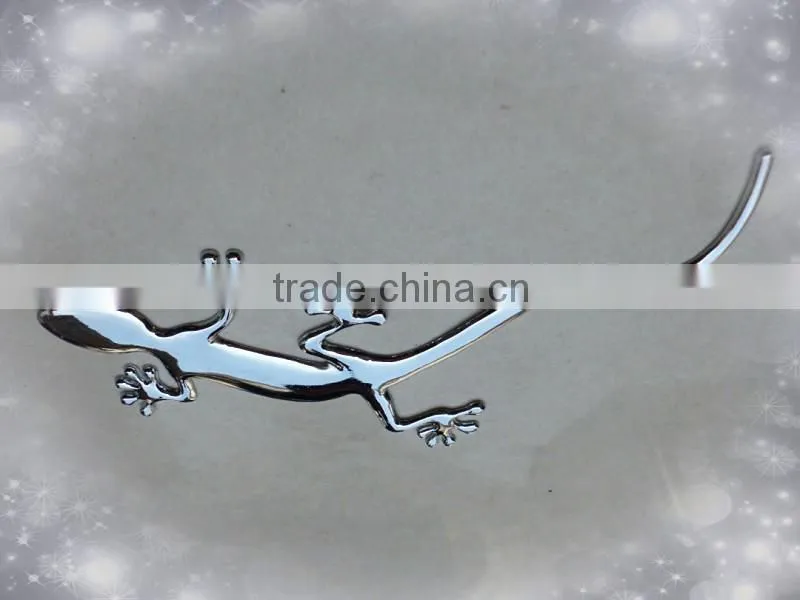 Plastic chrome Gecko Badge