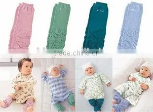 Cute and soft baby's leg warmers