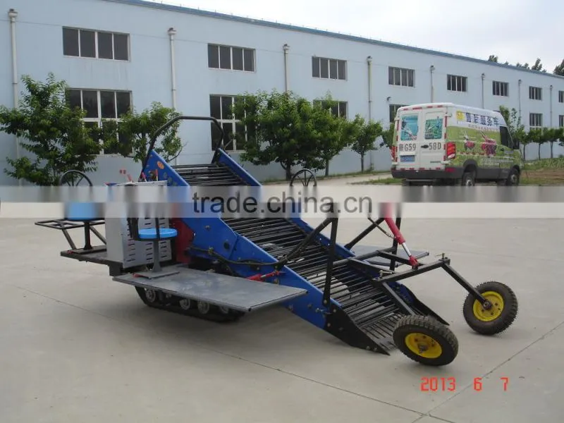 Self-propelled type Potato harvester