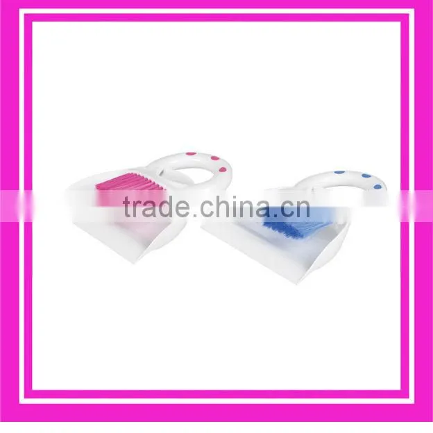 dustpan and brush set for table