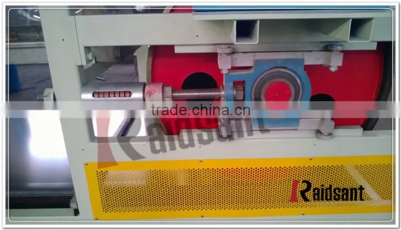 Granule dropping machine for chemical material