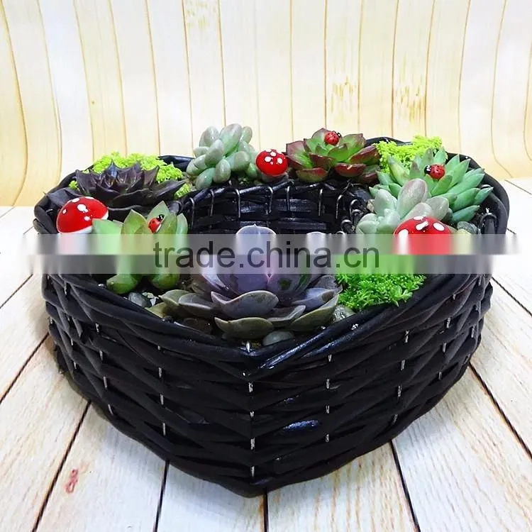 Handmade wicker basket heart-shaped retro pastoral desktop simulation flower planting pot plants meat storage basket
