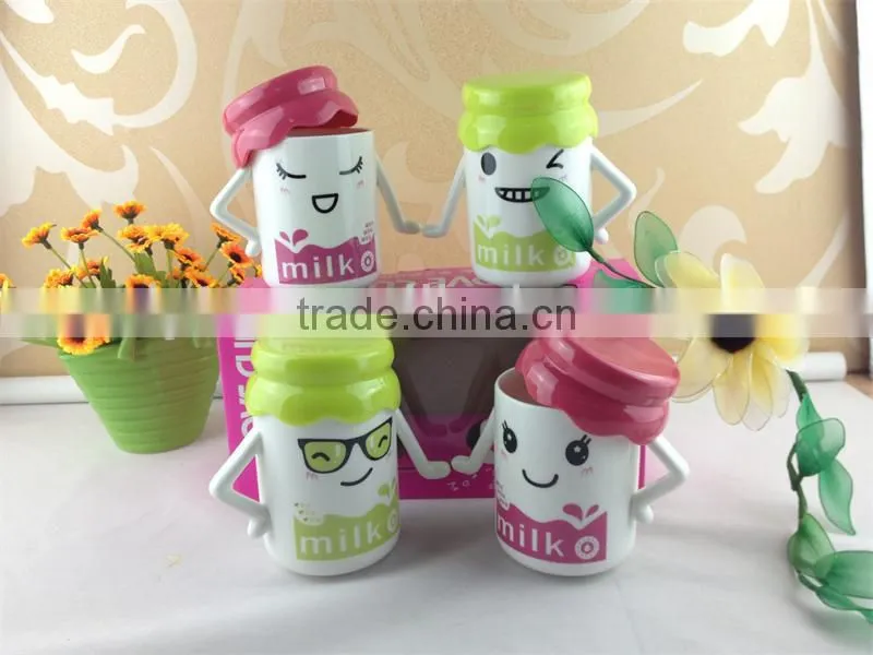 ceramic funny design couple mugs hand in hand 2pcs in gift box
