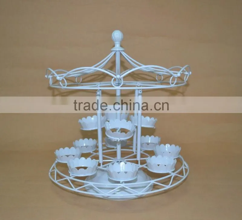 Metal rotating wedding cake stand
