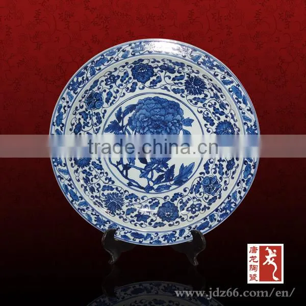 Ancient style excellent quality porcelain plates colored flowers design for collection