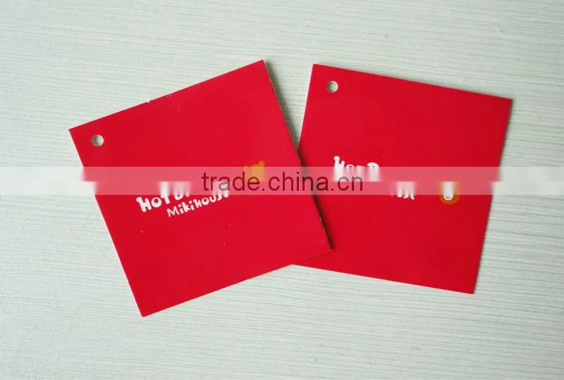 Factory price customized jeans paper hang tags from Qingdao