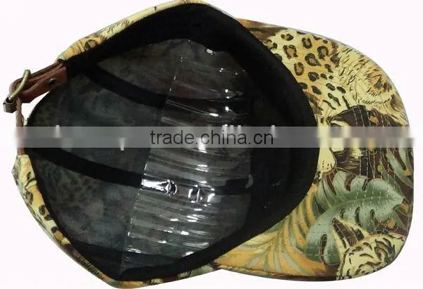 Custom animal pattern blank 5 panel hat wholesale with flat bill