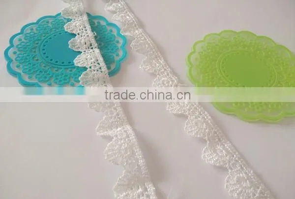 high quality 2cm embroidered trimming lace decorative laces dress fabric for wedding