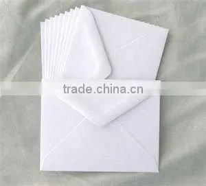 colored padded envelopes