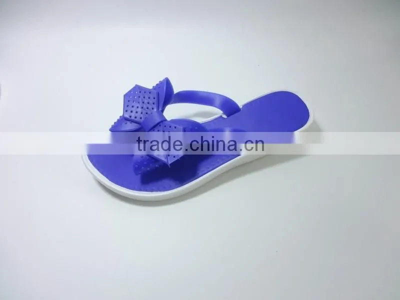 2016 new fashion pcu Ladies fashion flipflops Slippers