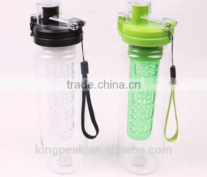 Portable Plastic Infuser Water Bottle /water infuser bottle/ BPA-Free Tritan fruit infuser water bottle/Shaker bottle