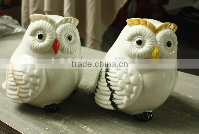 Ceramic money box, piggy bank, money saving box