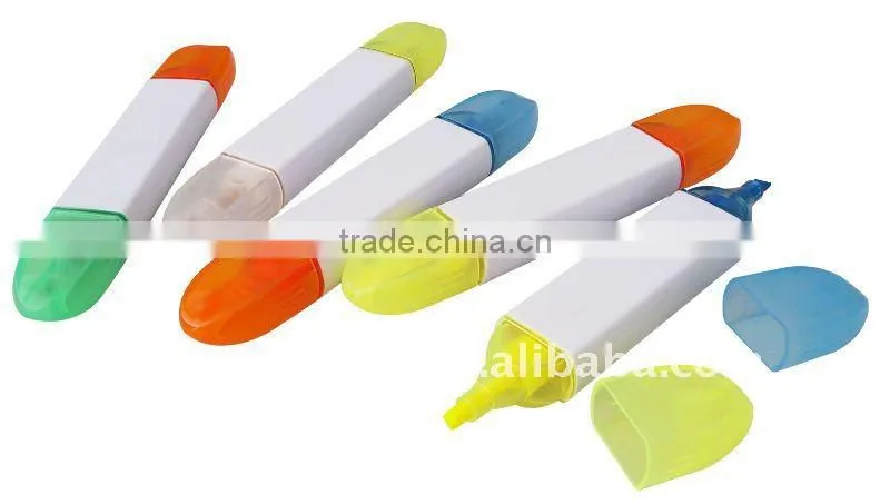 Figurine highlighter with clip and memo