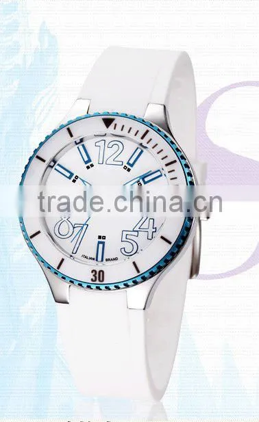 High quality top grade New Design Rhinestone Silicone Ladies Watch Women Watch