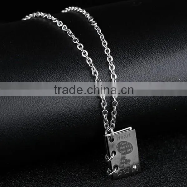 Top Quality Personalized Laser Letter Necklace For Best Friend
