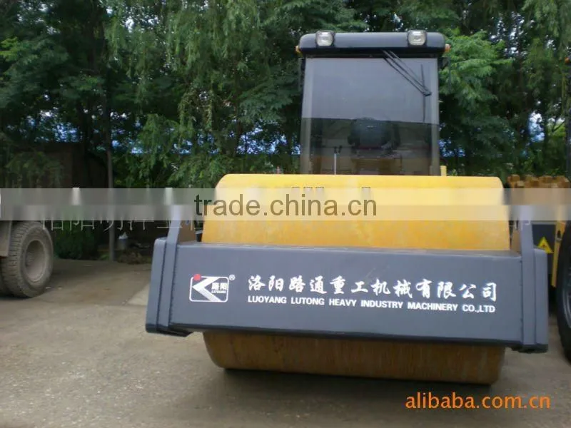 LT622S 22t Single Drum Roller Compactor with a Famous Engine