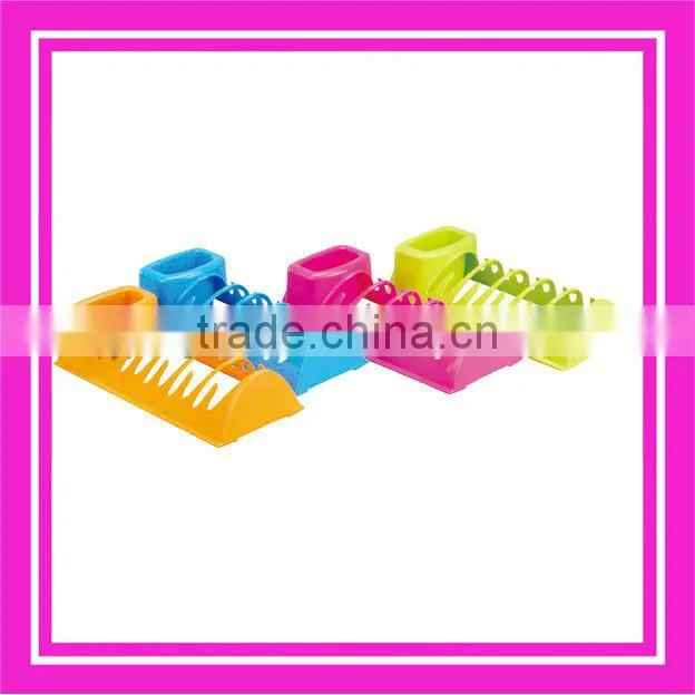 kitchen cabinet plate rack