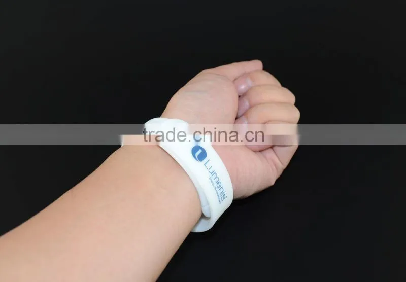 2015 NEW Bluetooth Bracelet Pedometer. Activity Tracker. Health Tracker. iOS and Android APP