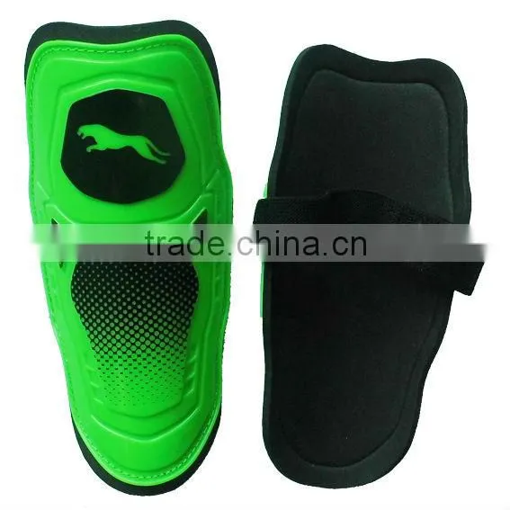 Professional Soft Plastic Soccer Shin Guard