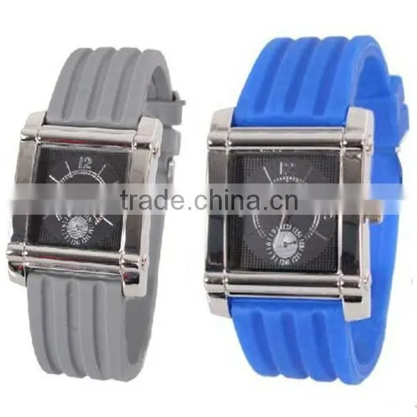 2013 water resistant sport chronograph rubber watch with square alloy case