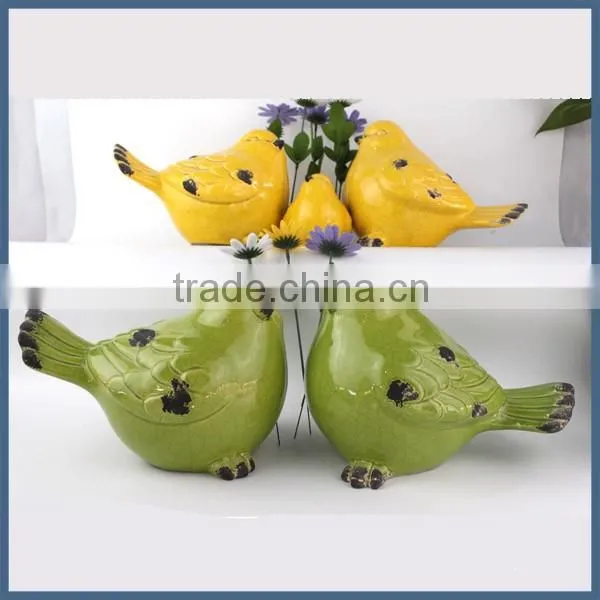 Lovely ceramic craft bird figurine for home & garden decor