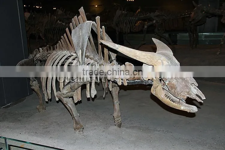Animatronic animals in fiberglass