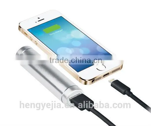 2015 Hot selling 18650 battery charger box 3200mah round power bank