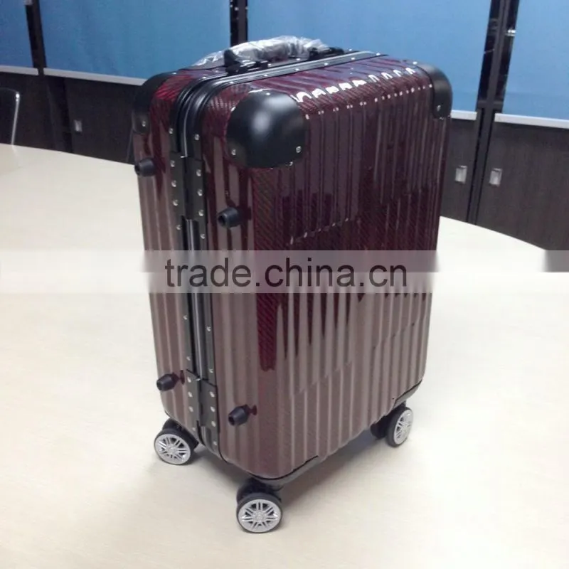 Carbon Fiber Suitcase in Autoclave process