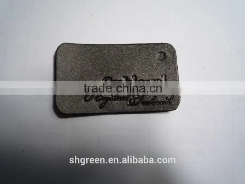 Silk screeen printing apparel leather patch