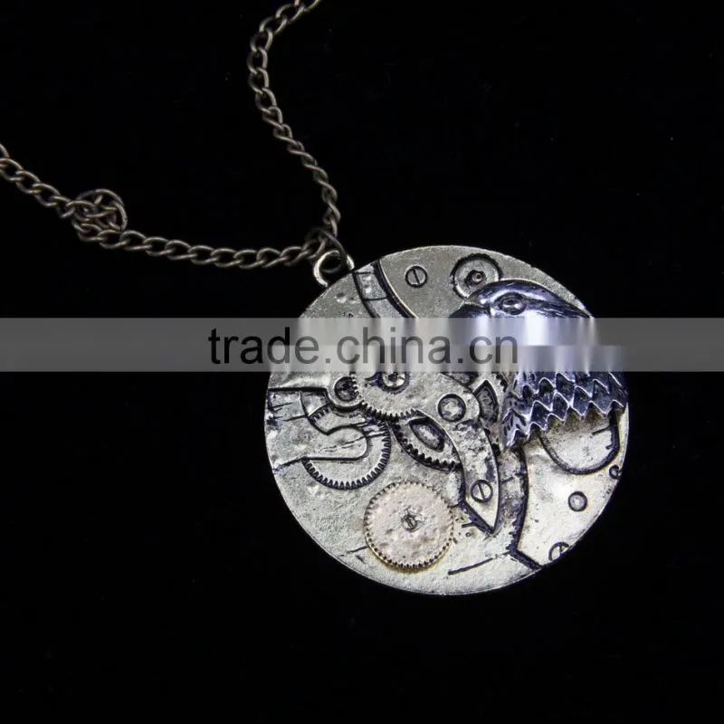 New arrival steampunk round cameo shape eagle head gear steam pendant statement necklace 2015 yiwu fashion jewelry hot sale