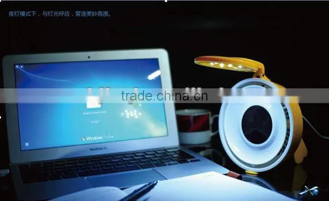 The newest of USB fan with 30000 huors lamp