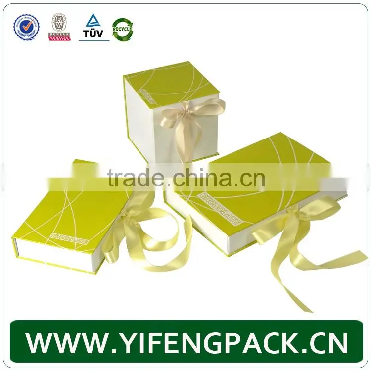 Rigid and Lovely Paper Magnet Gift Box with Folding Style paper box